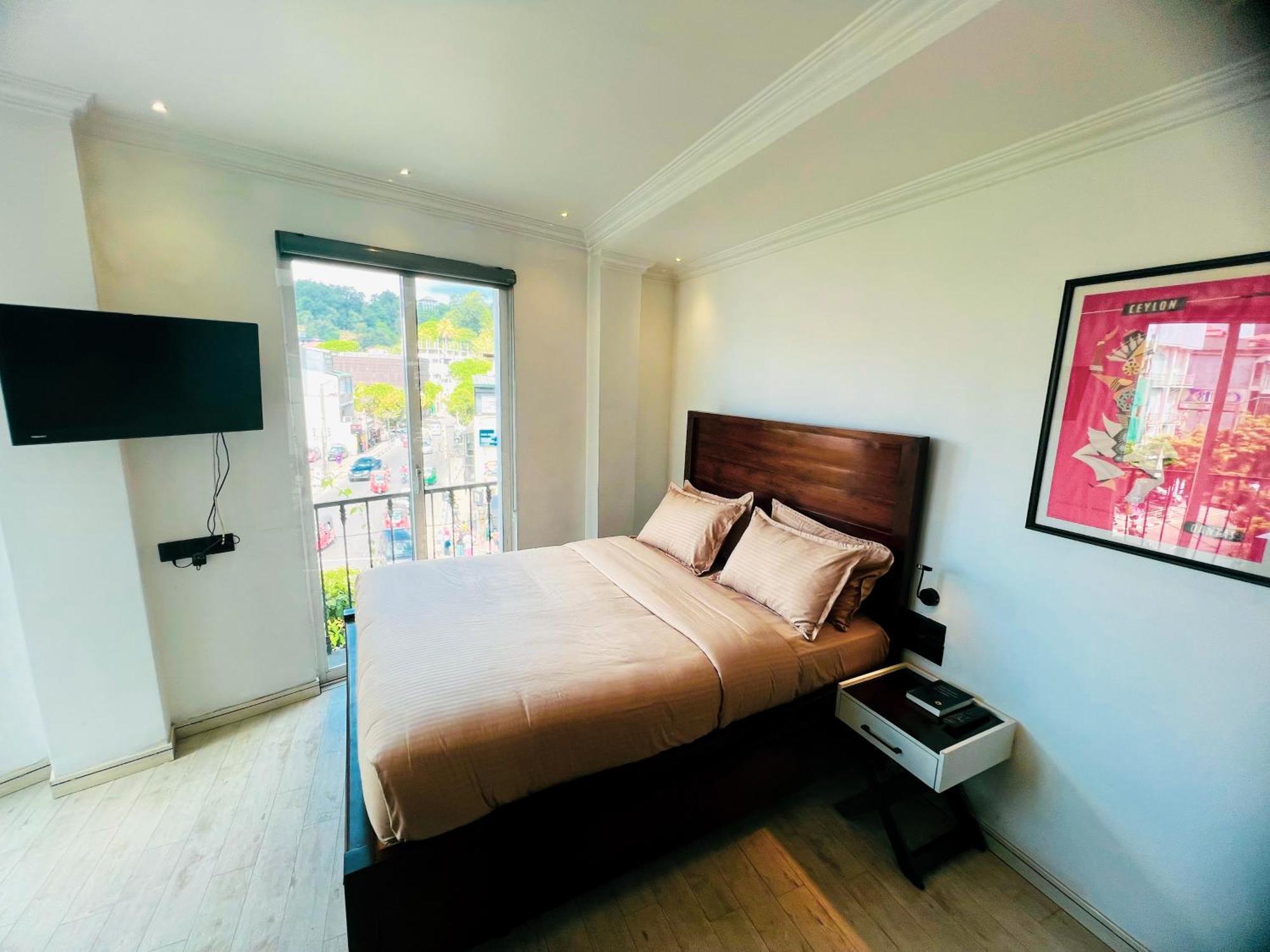 Bed Station 210 Otel Kandy Dış mekan fotoğraf