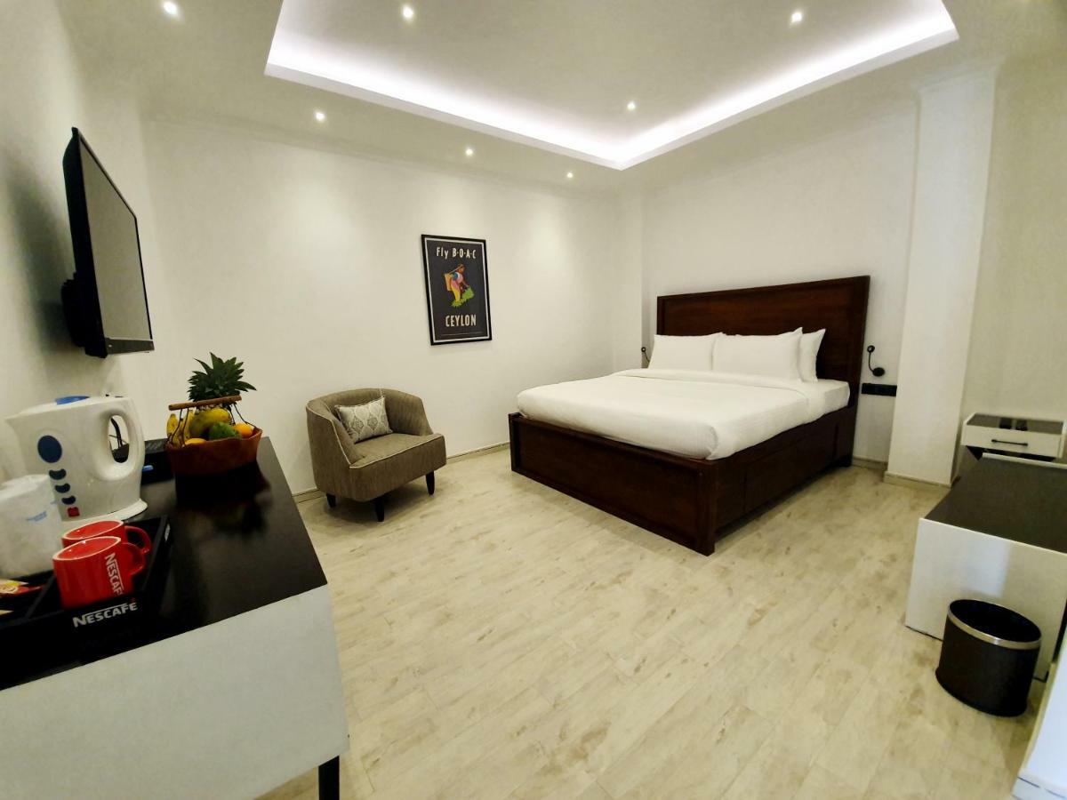 Bed Station 210 Otel Kandy Dış mekan fotoğraf