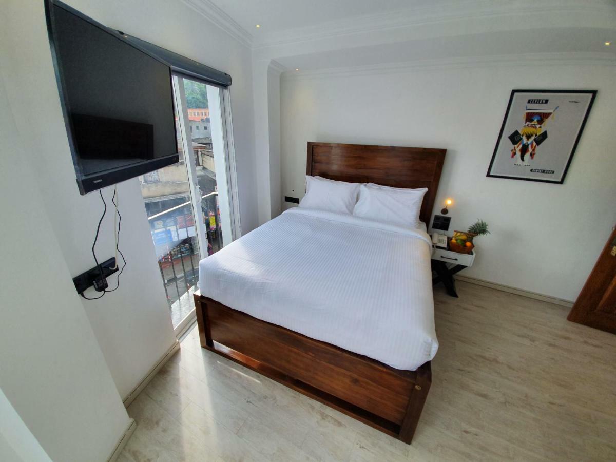 Bed Station 210 Otel Kandy Dış mekan fotoğraf