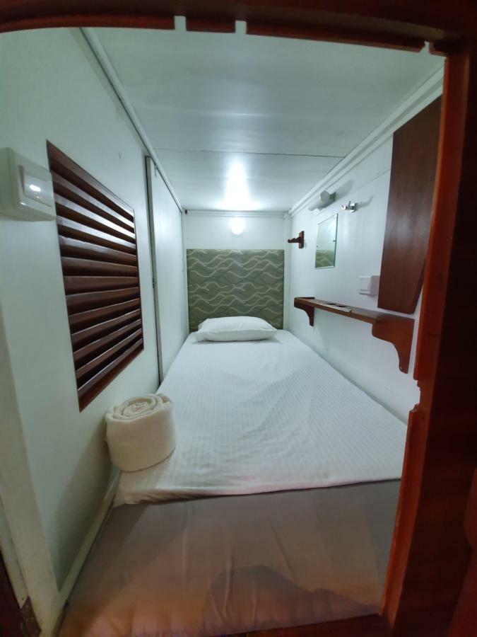 Bed Station 210 Otel Kandy Dış mekan fotoğraf